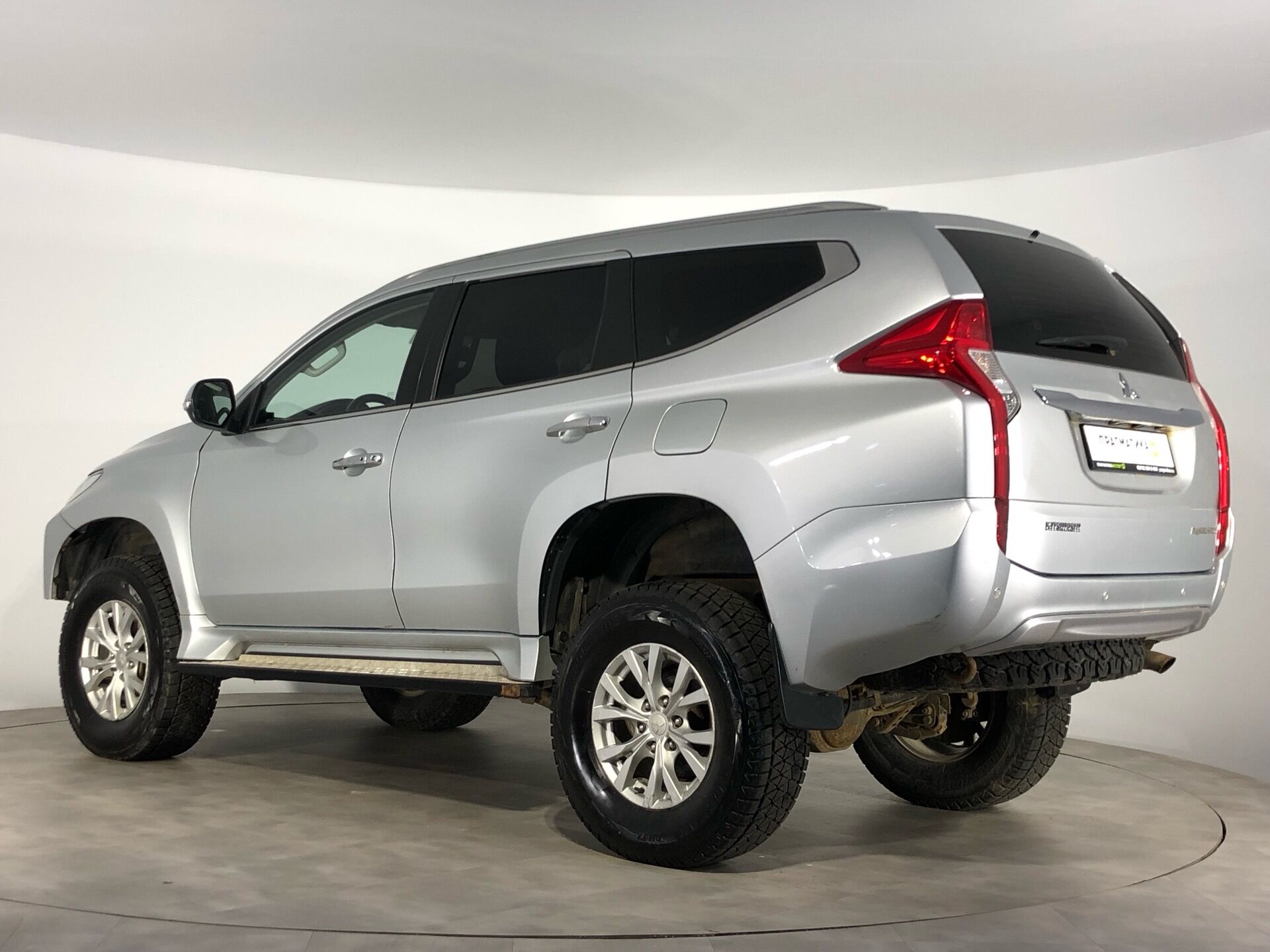 Mitsubishi Pajero Sport Intense 2017 г.в., 140 521 км.