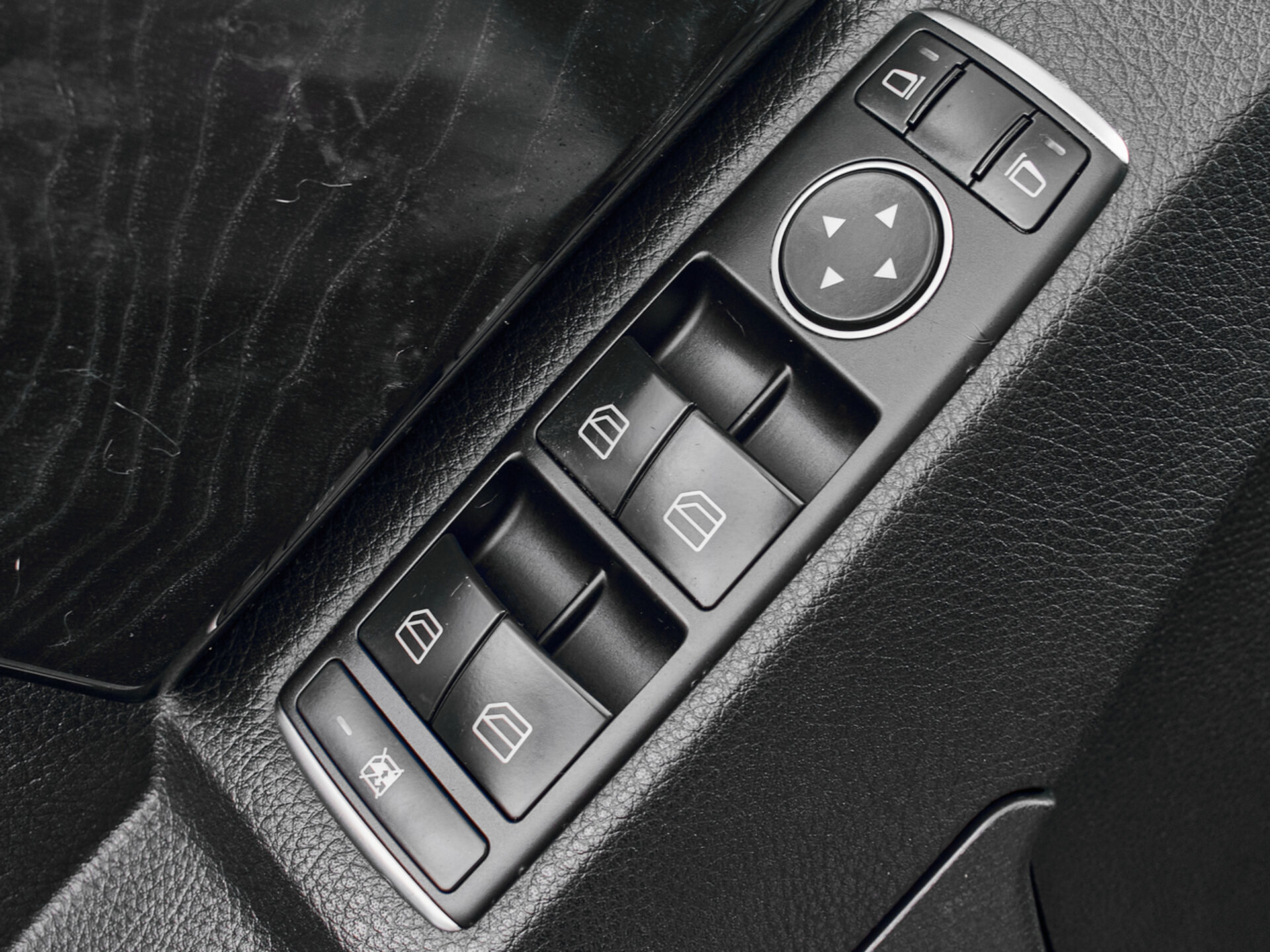 Купить Mercedes-Benz GLK-Класс 250 2.0 AT (211 л.с.) 4WD, 2013 в Екатеренбурге