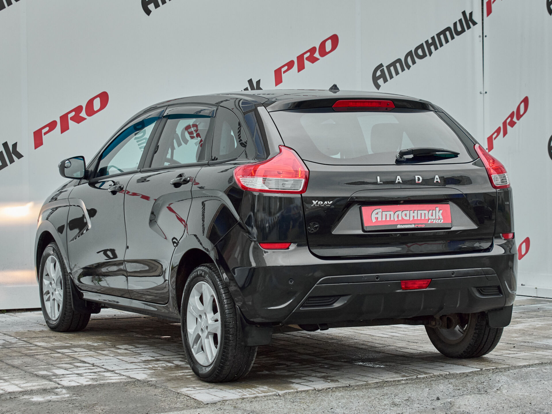 Купить Lada (ВАЗ) XRAY 1.6 MT (106 л.с.), 2017 в Екатеренбурге