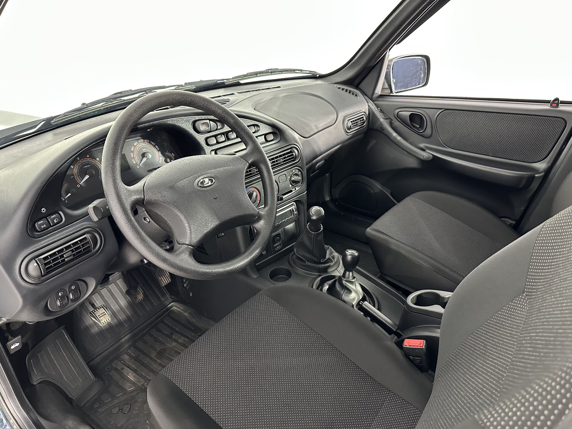 Lada Niva Travel Classic'24 2024 г.в., 26 196 км.