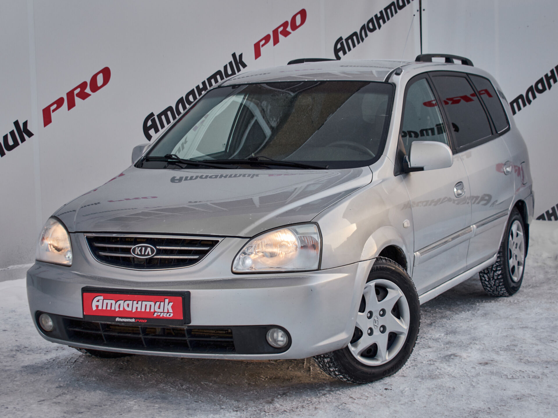 Купить Kia Carens 2.0 MT (139 л.с.), 2005 в Екатеренбурге