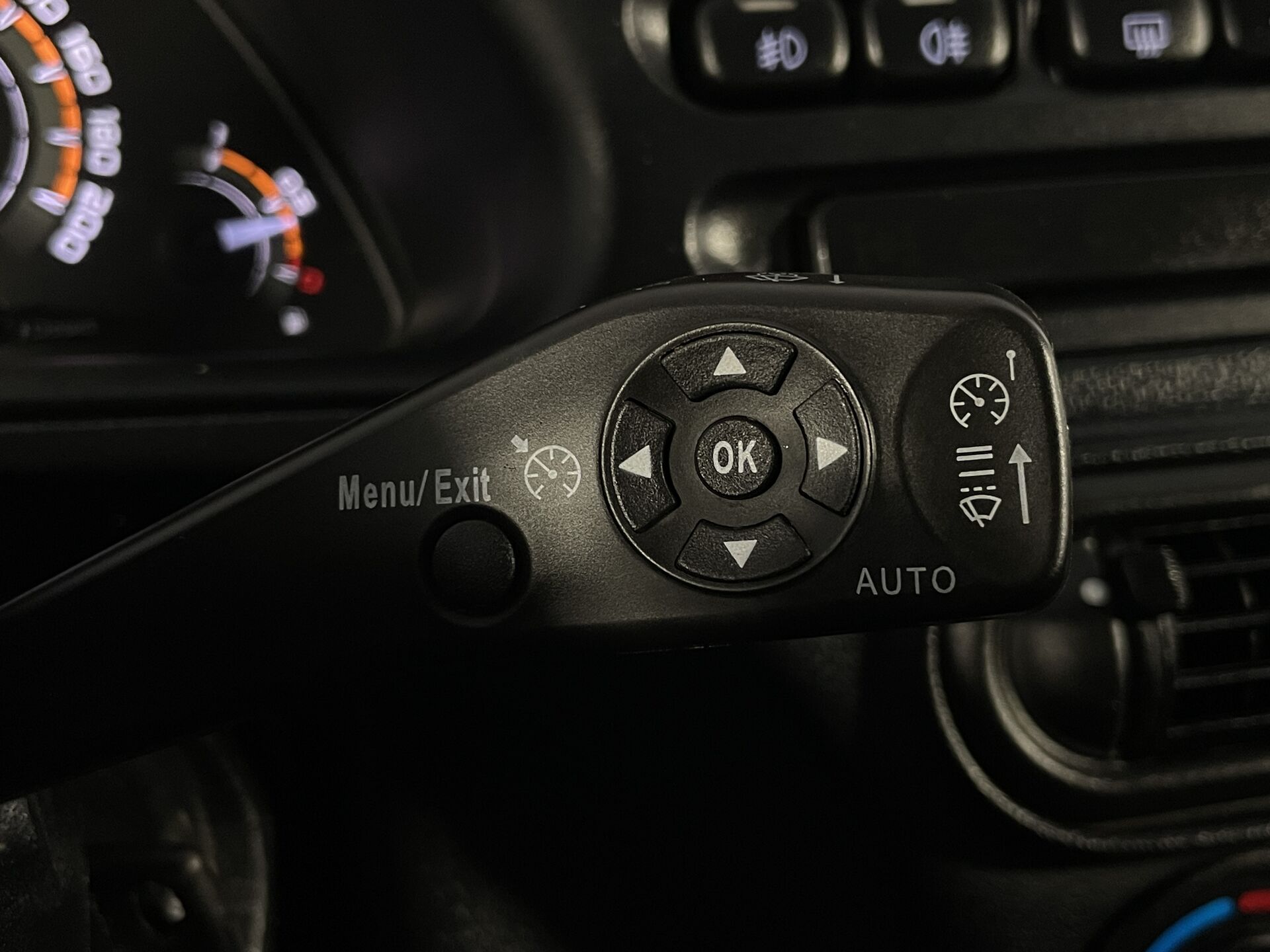 Lada Niva Travel Luxe'24 2024 г.в., 37 363 км.
