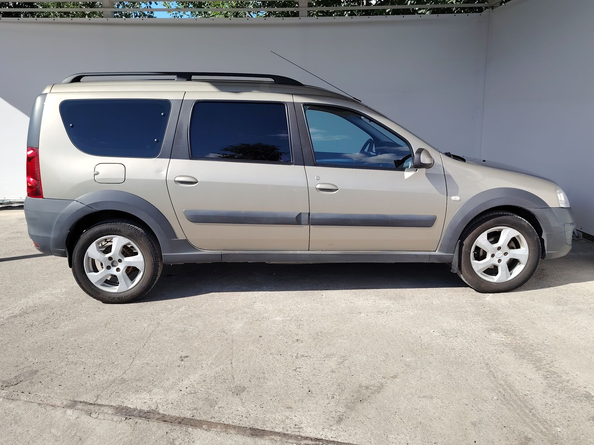 Lada Largus None 2016 г.в., 175 685 км.