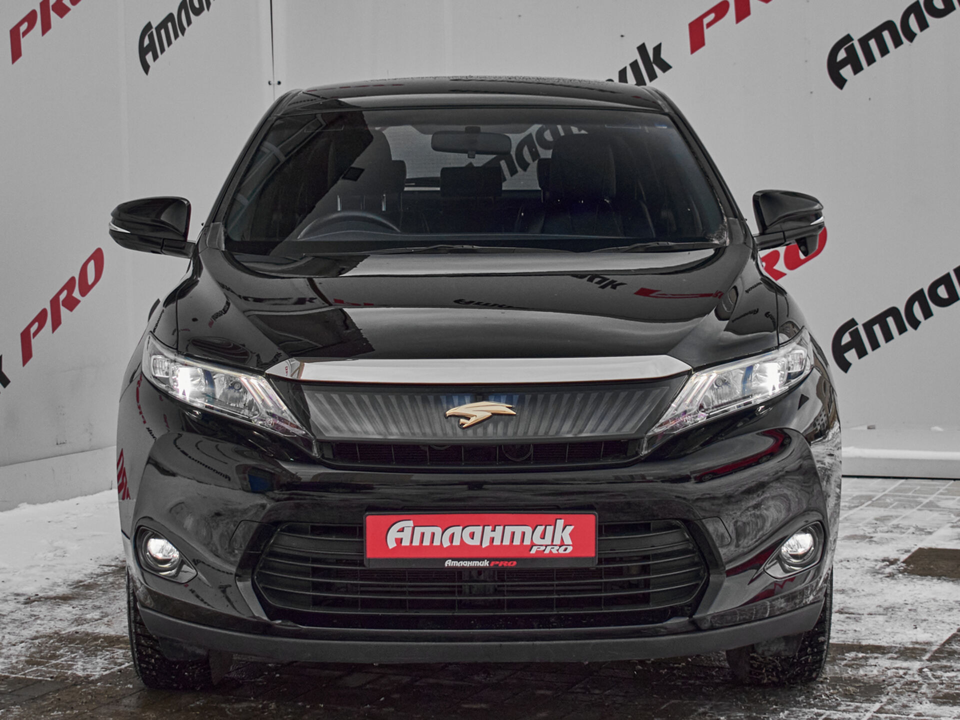 Купить Toyota Harrier 2.0 CVT (151 л.с.), 2017 в Екатеренбурге