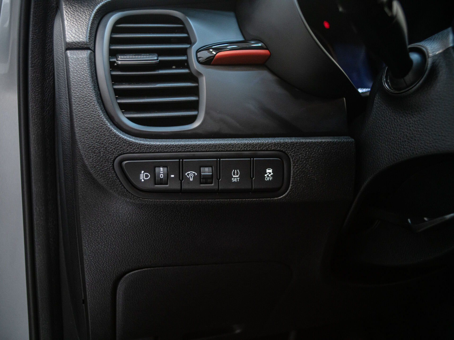 Kia Rio 2019 8