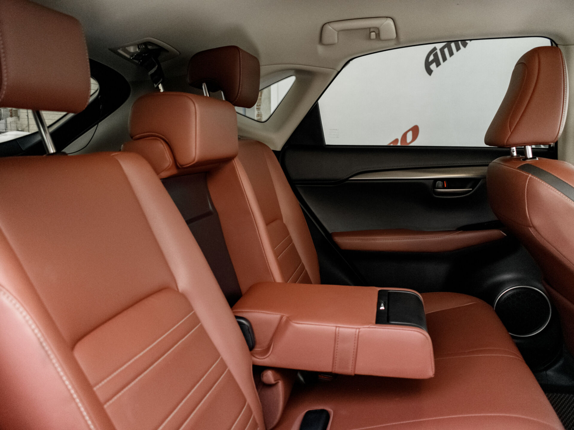 Купить Lexus NX 200 2.0 CVT (150 л.с.), 2017 в Екатеренбурге