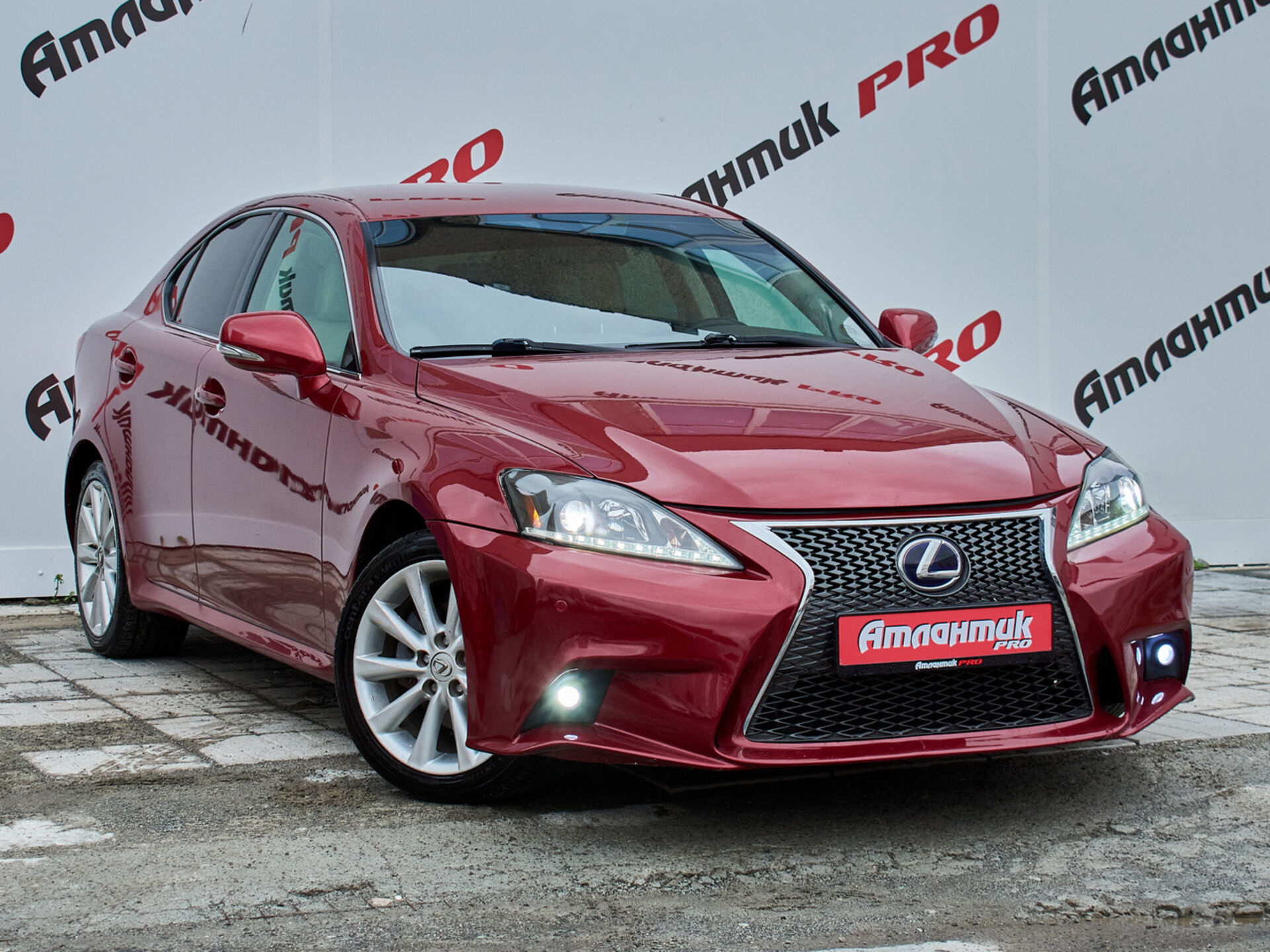 Купить Lexus IS 250 2.5 AT (208 л.с.), 2010 в Екатеренбурге