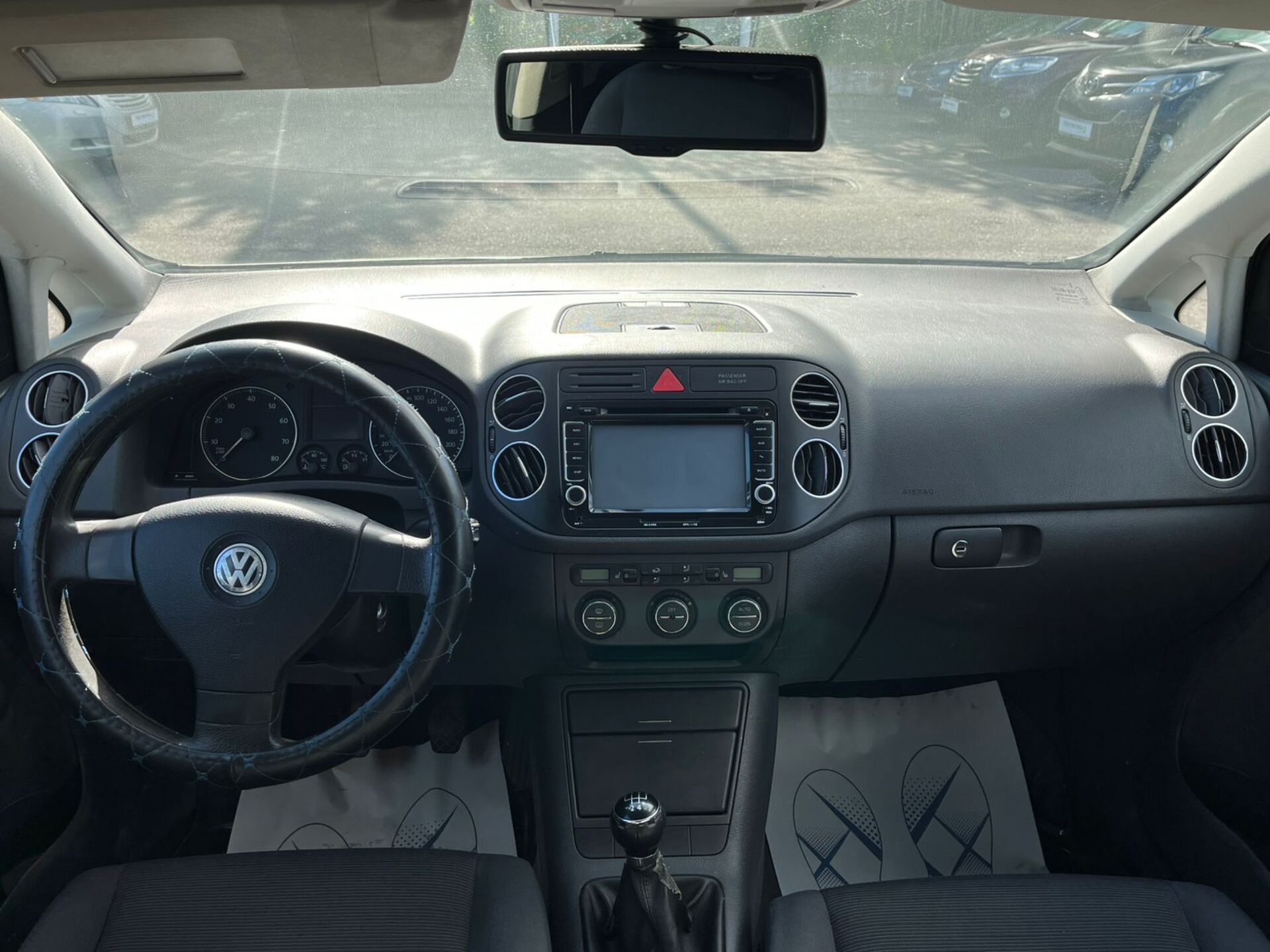 Volkswagen Golf Plus None 2005 г.в., 274 281 км.