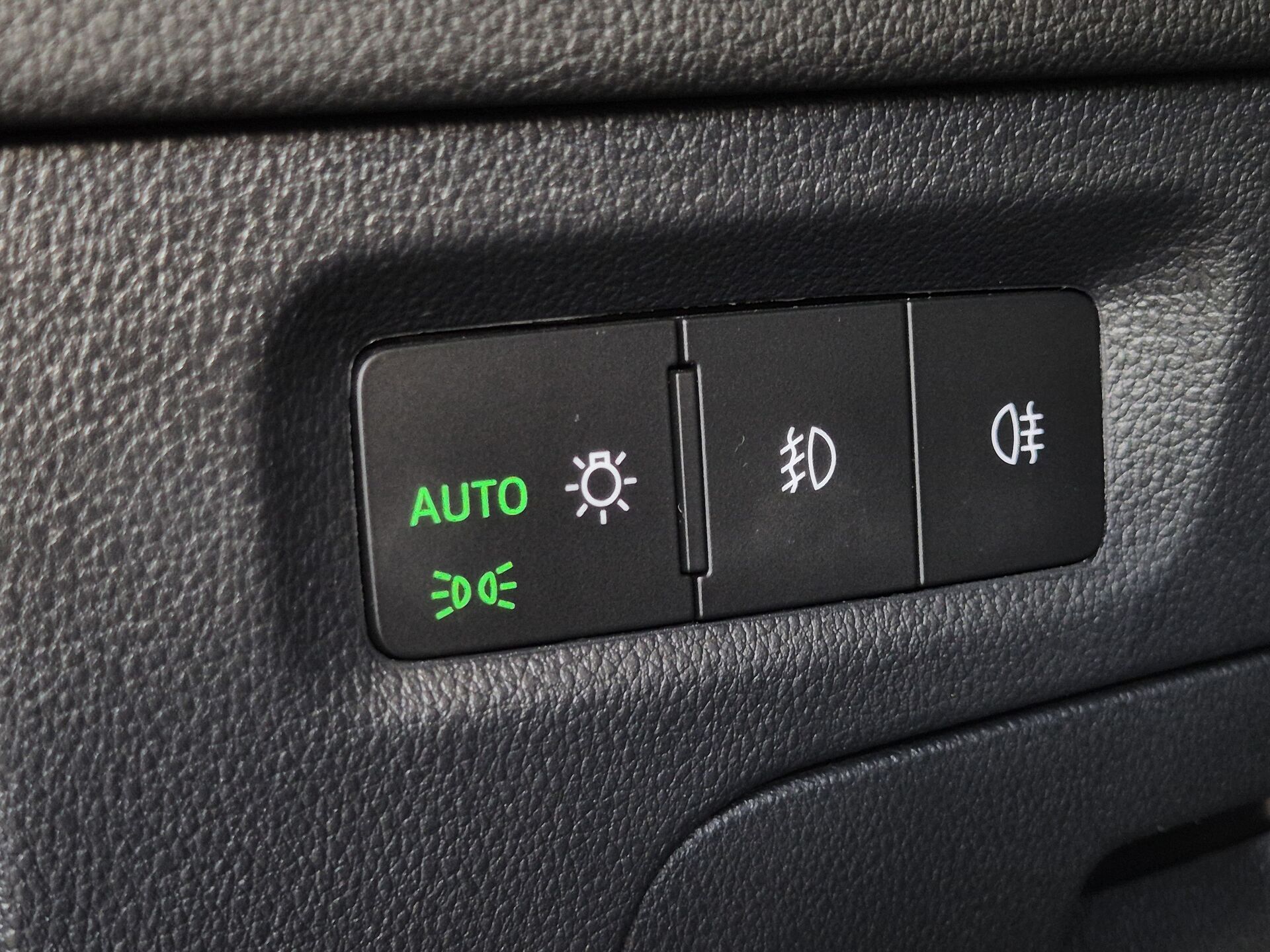 Skoda Octavia Ambition Plus 2021 г.в., 59 266 км.