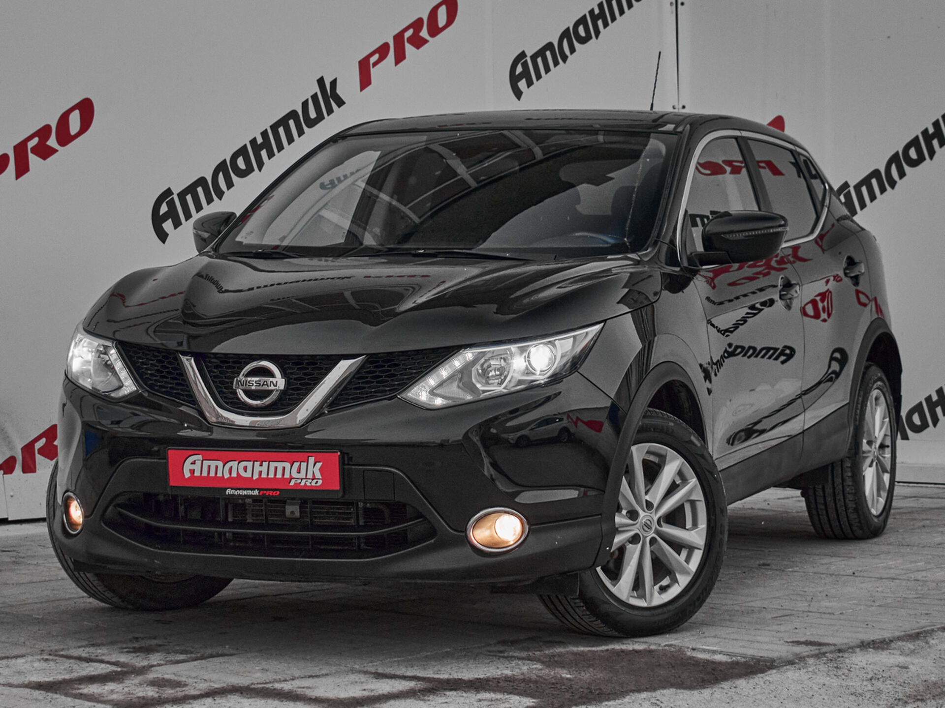 Купить Nissan Qashqai 2.0 CVT (144 л.с.), 2016 в Екатеренбурге