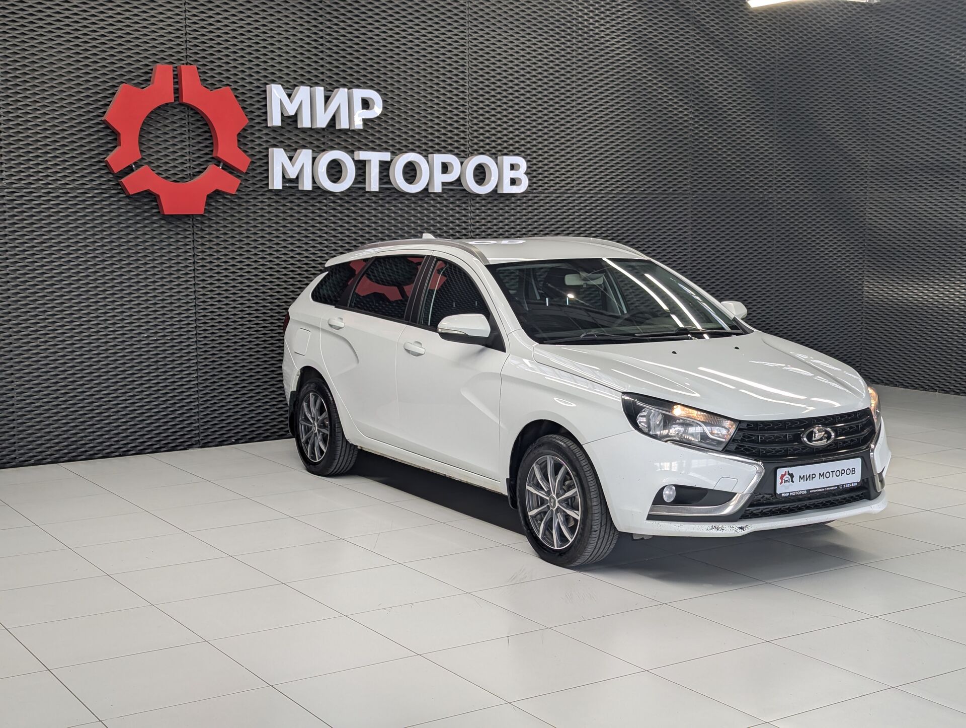 Lada (ВАЗ) Vesta, I Luxe Multimedia (2017-2019), 2018, Универсал 5 дв.