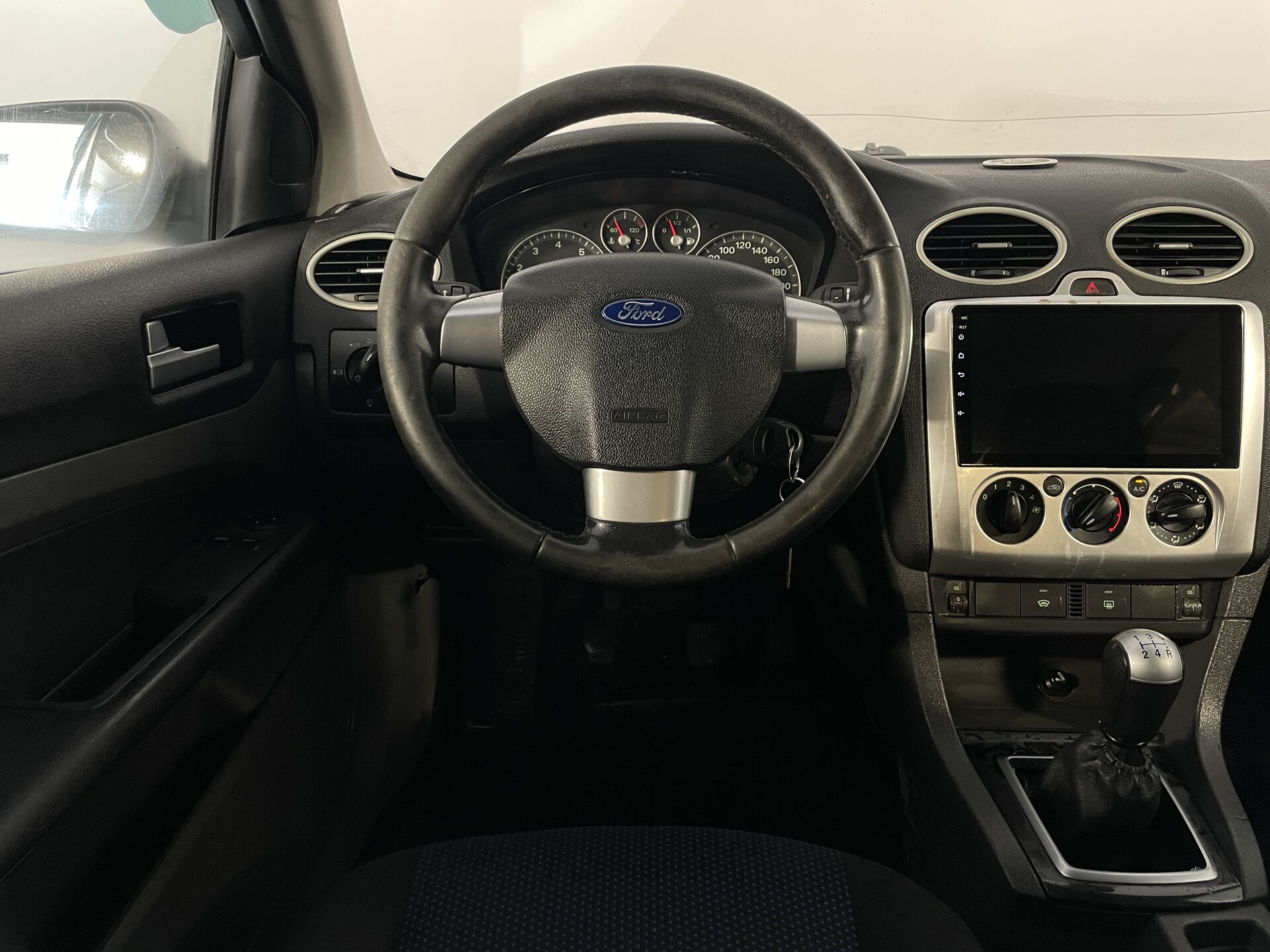 Ford Focus Ghia 2006 г.в., 379 255 км.