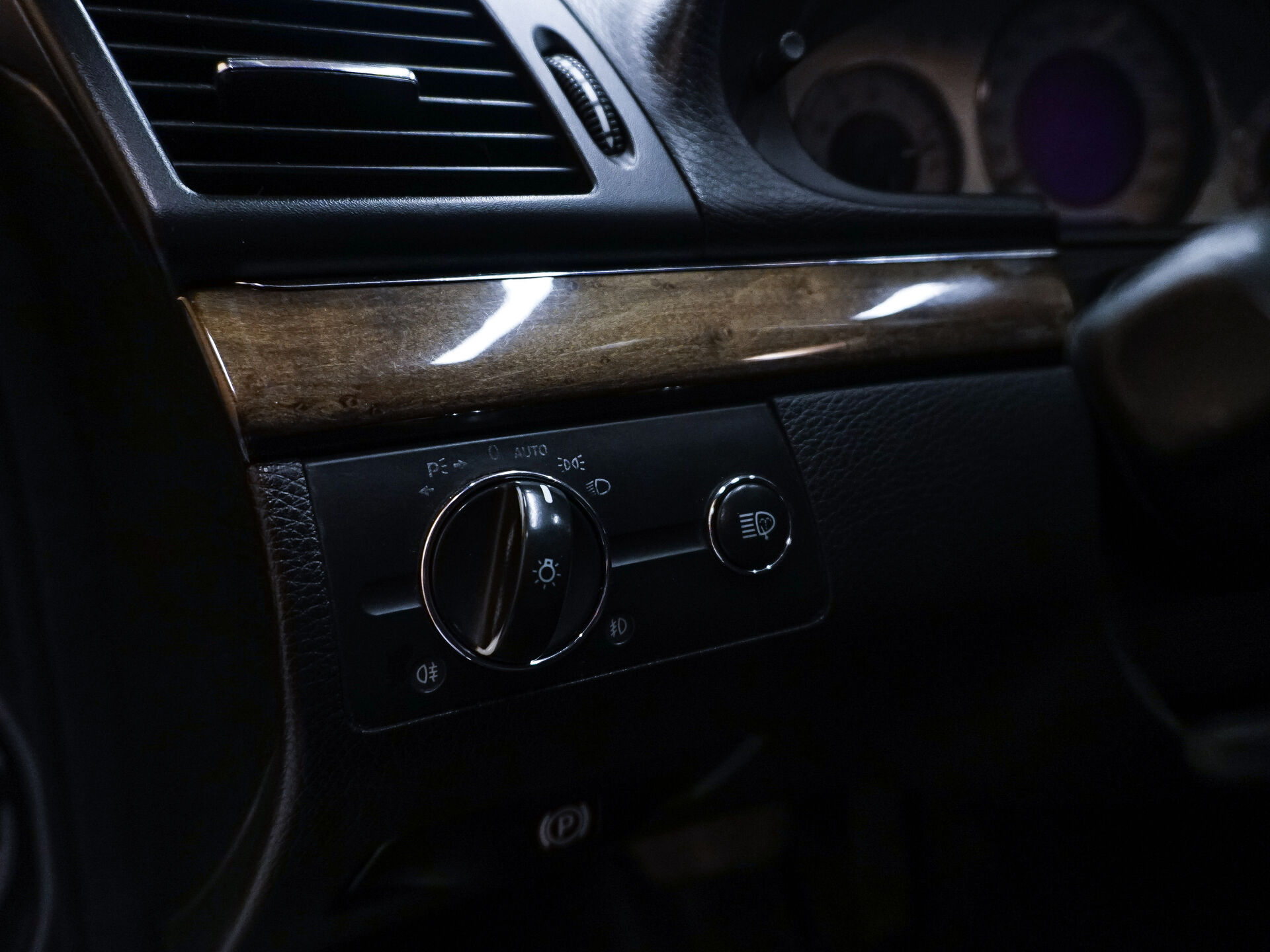Mercedes-Benz E-Класс 2006 11
