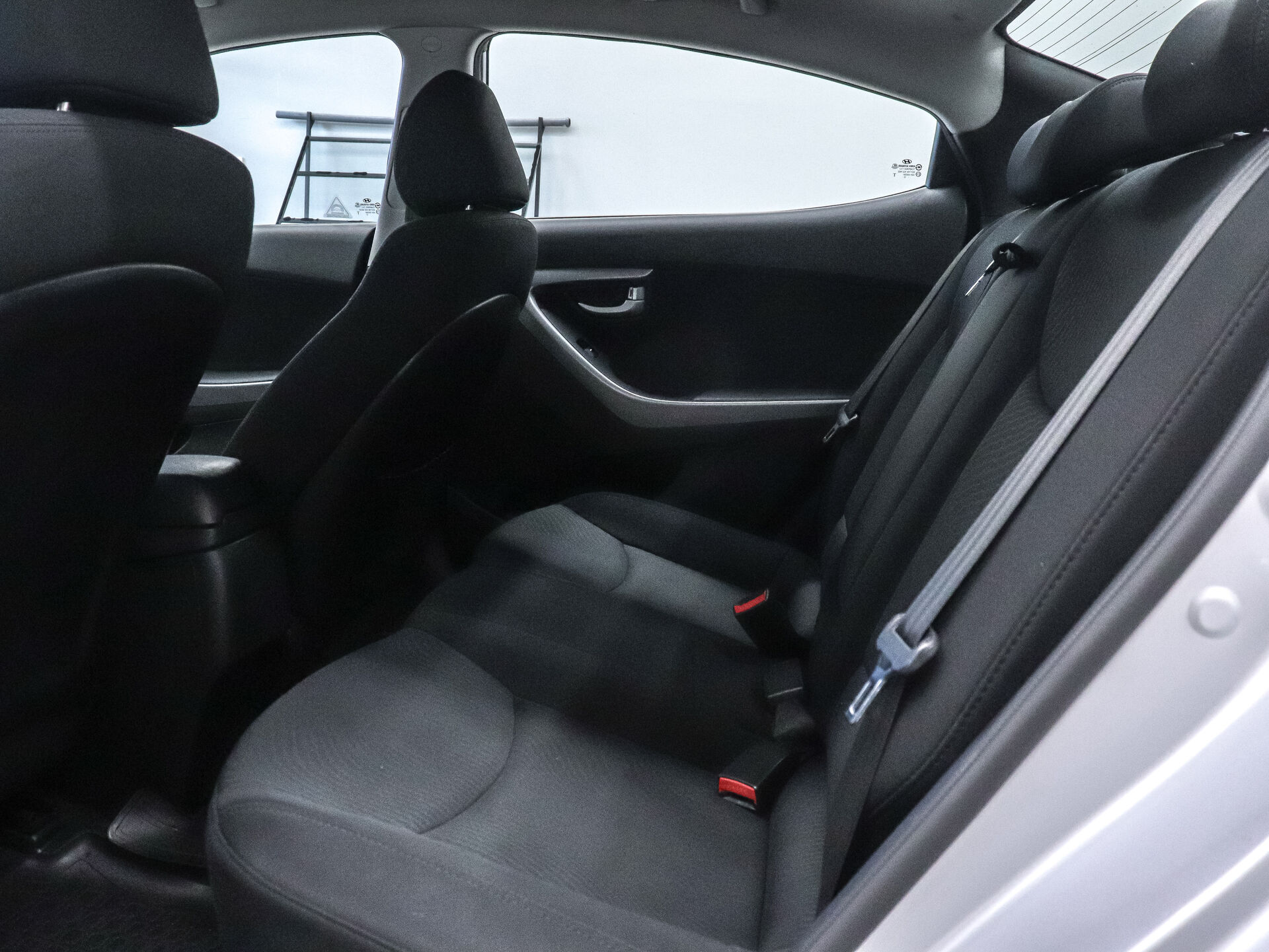 Hyundai Elantra 2013 21