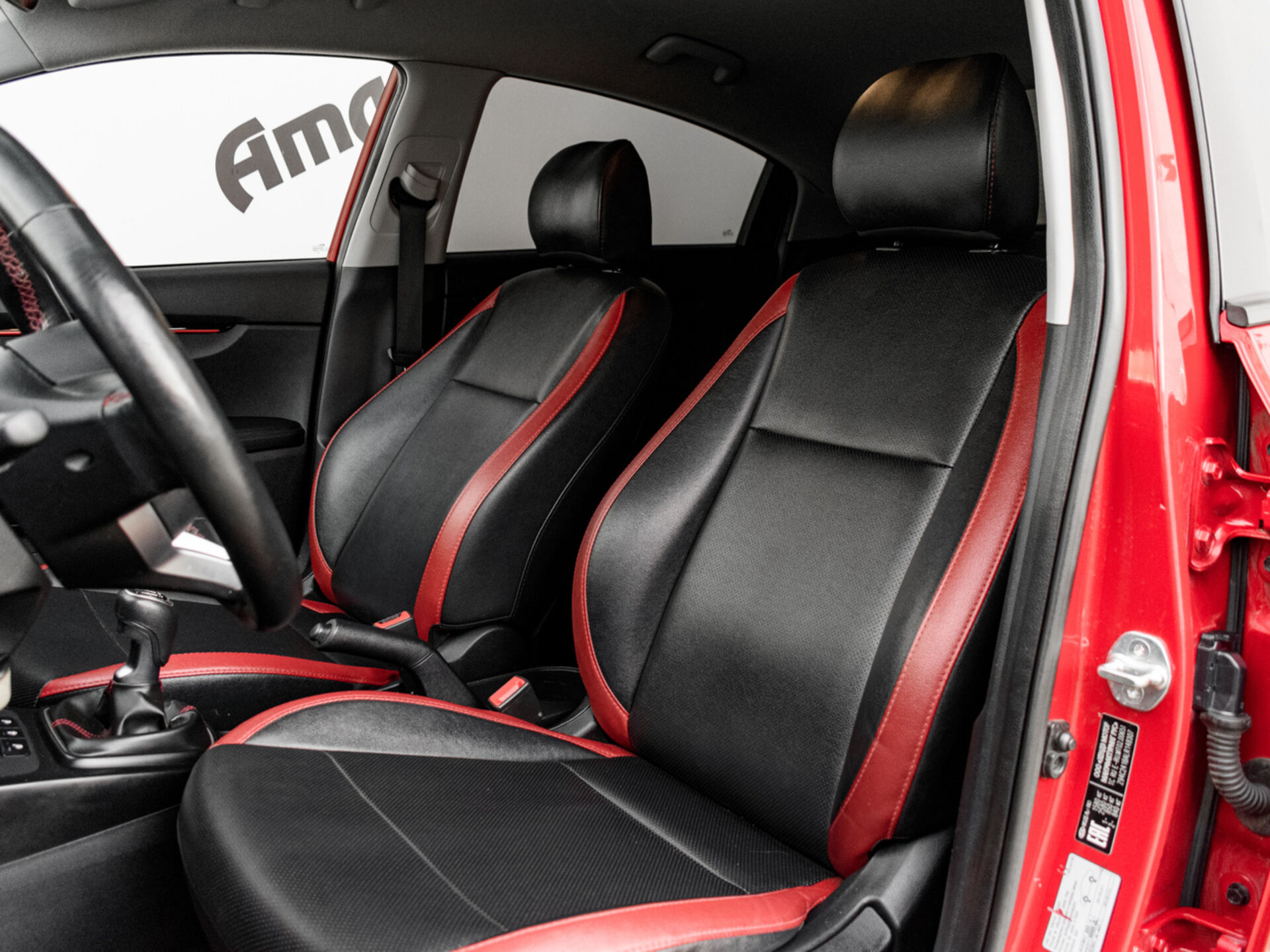 Купить Kia Rio 1.6 MT (123 л.с.), 2019 в Екатеренбурге