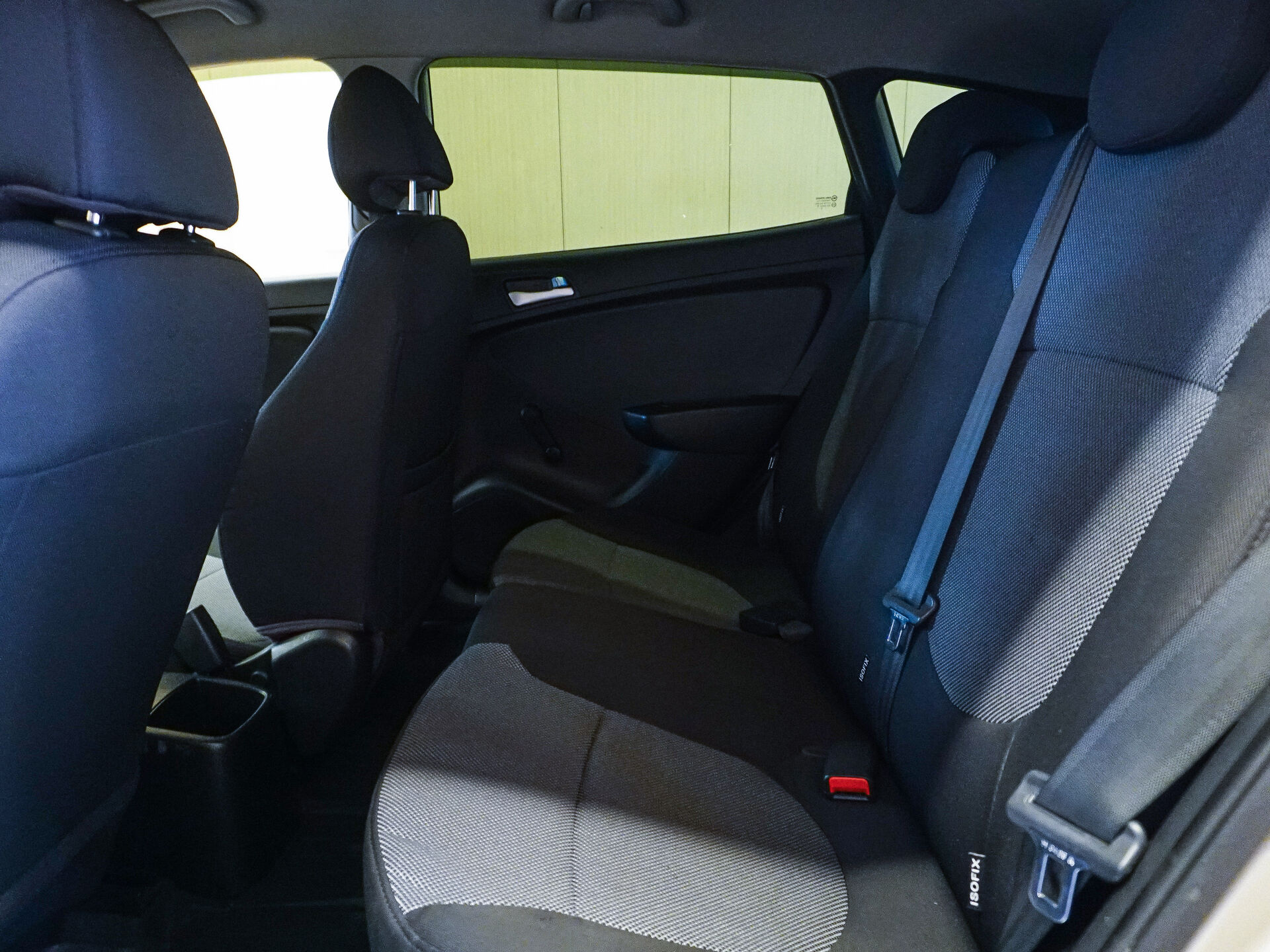 Hyundai Solaris 2012 18