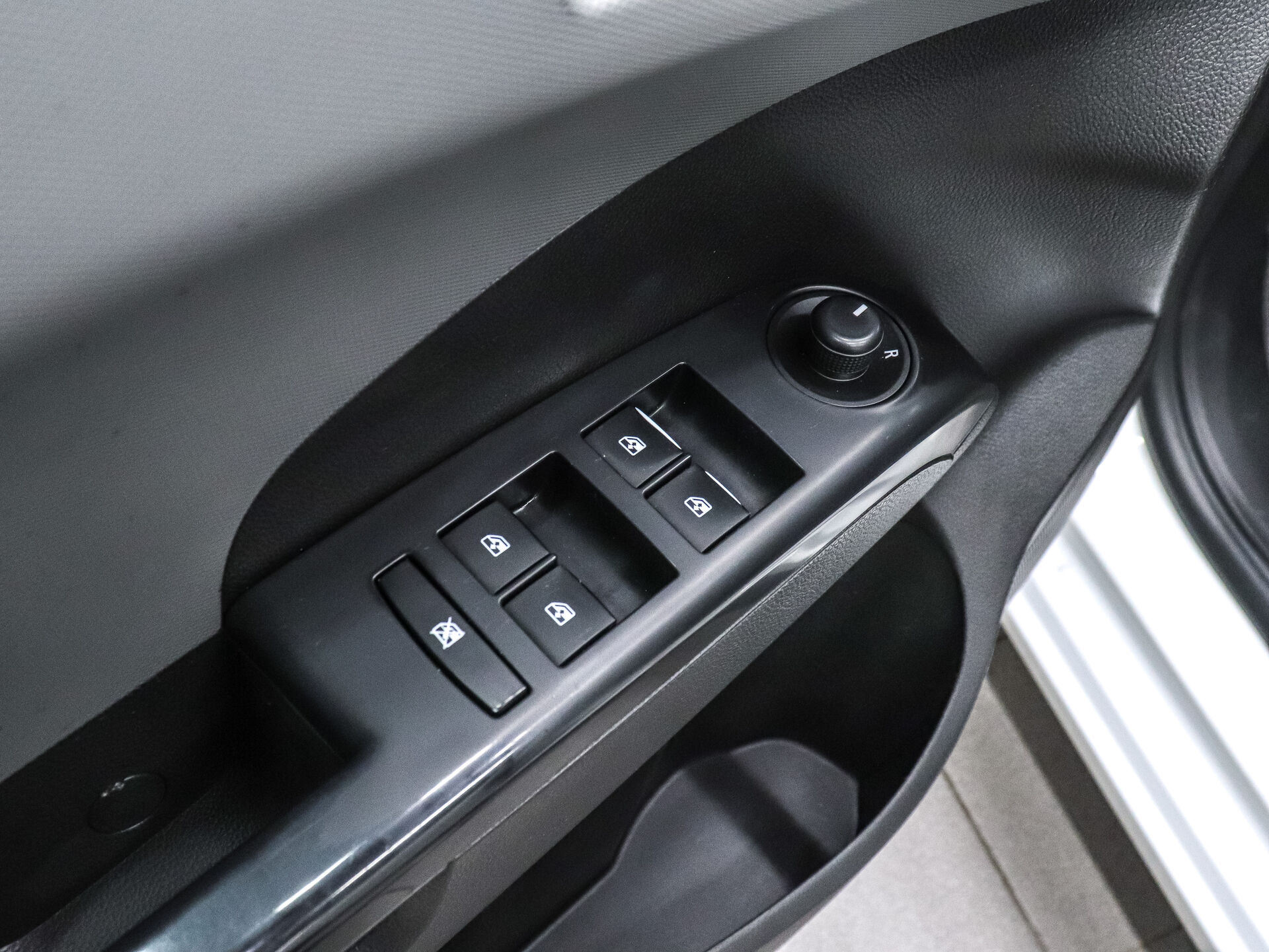 Chevrolet Aveo 2014 8