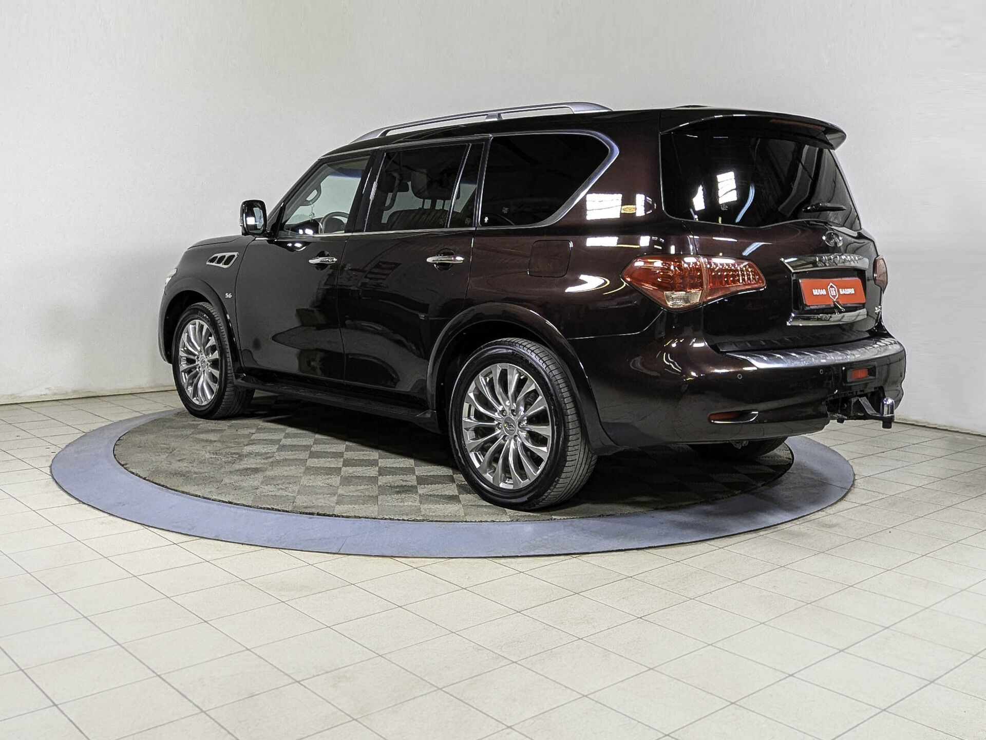Infiniti QX80 Infiniti QX80