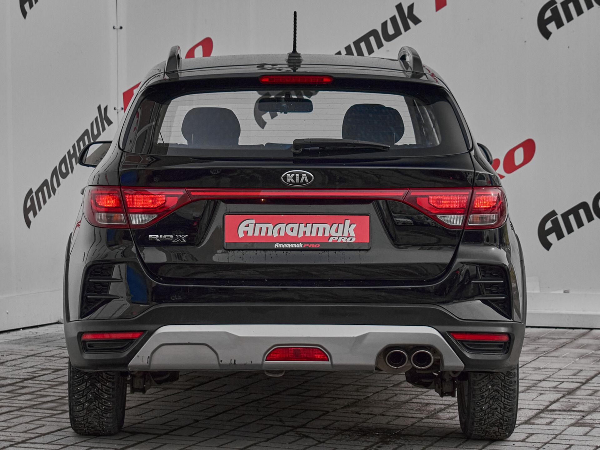 Купить Kia Rio X-Line 1.4 MT (100 л.с.), 2020 в Екатеренбурге