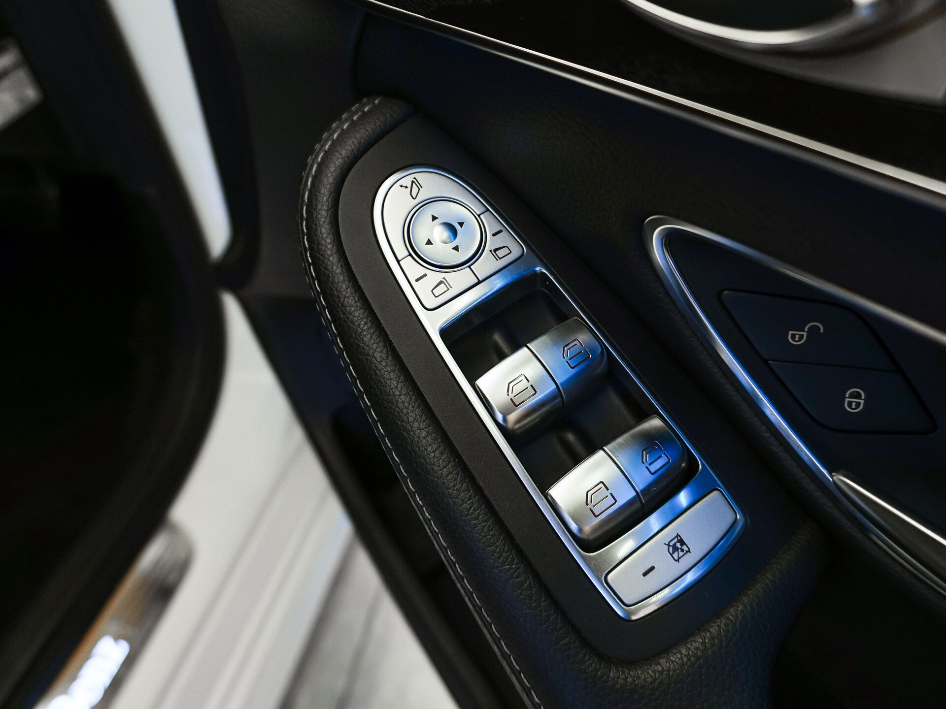 Mercedes-Benz C-Класс 2016 22