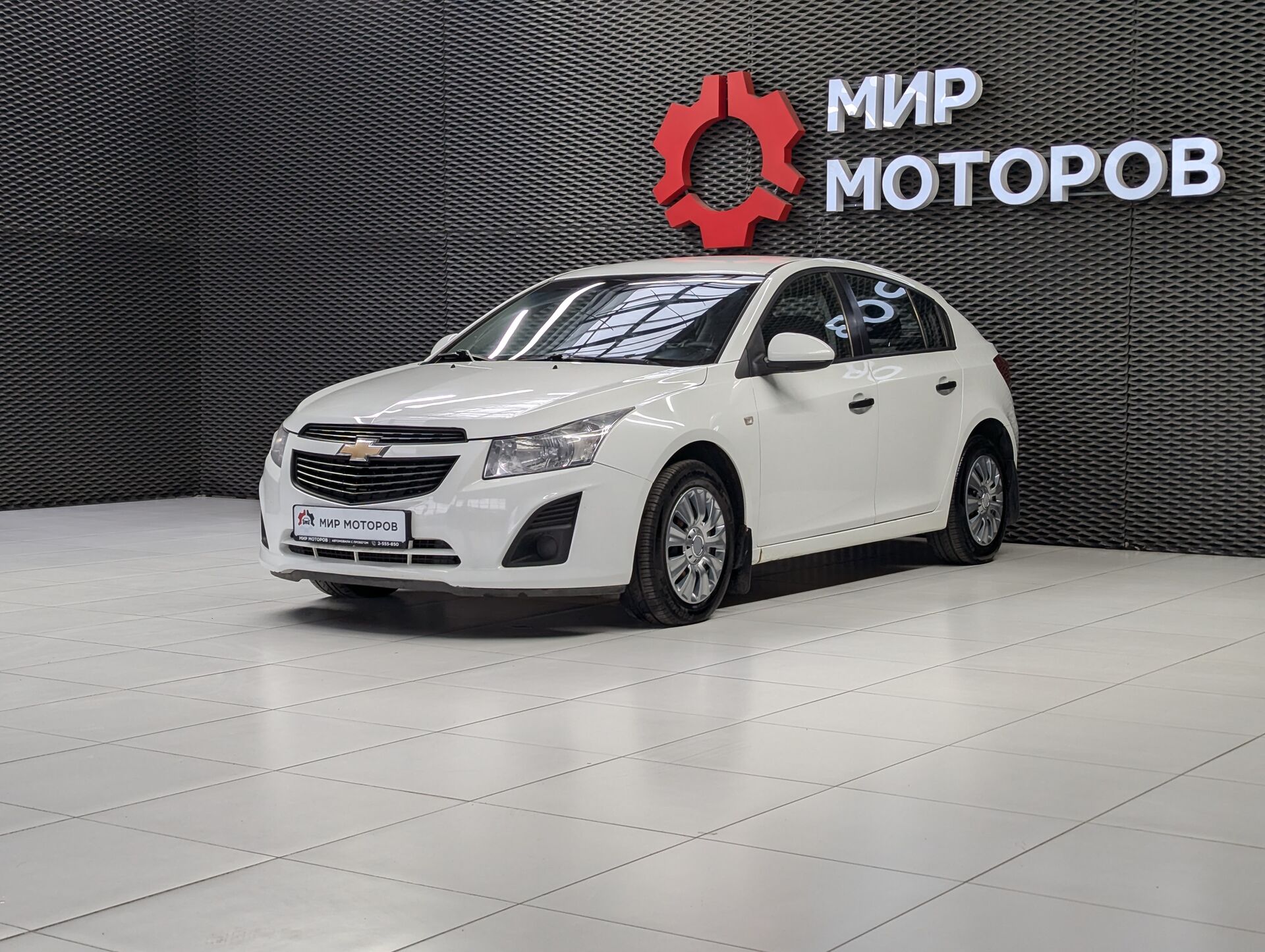 Chevrolet Cruze, I Рестайлинг LS, 2013, Хэтчбек 5 дв. 
