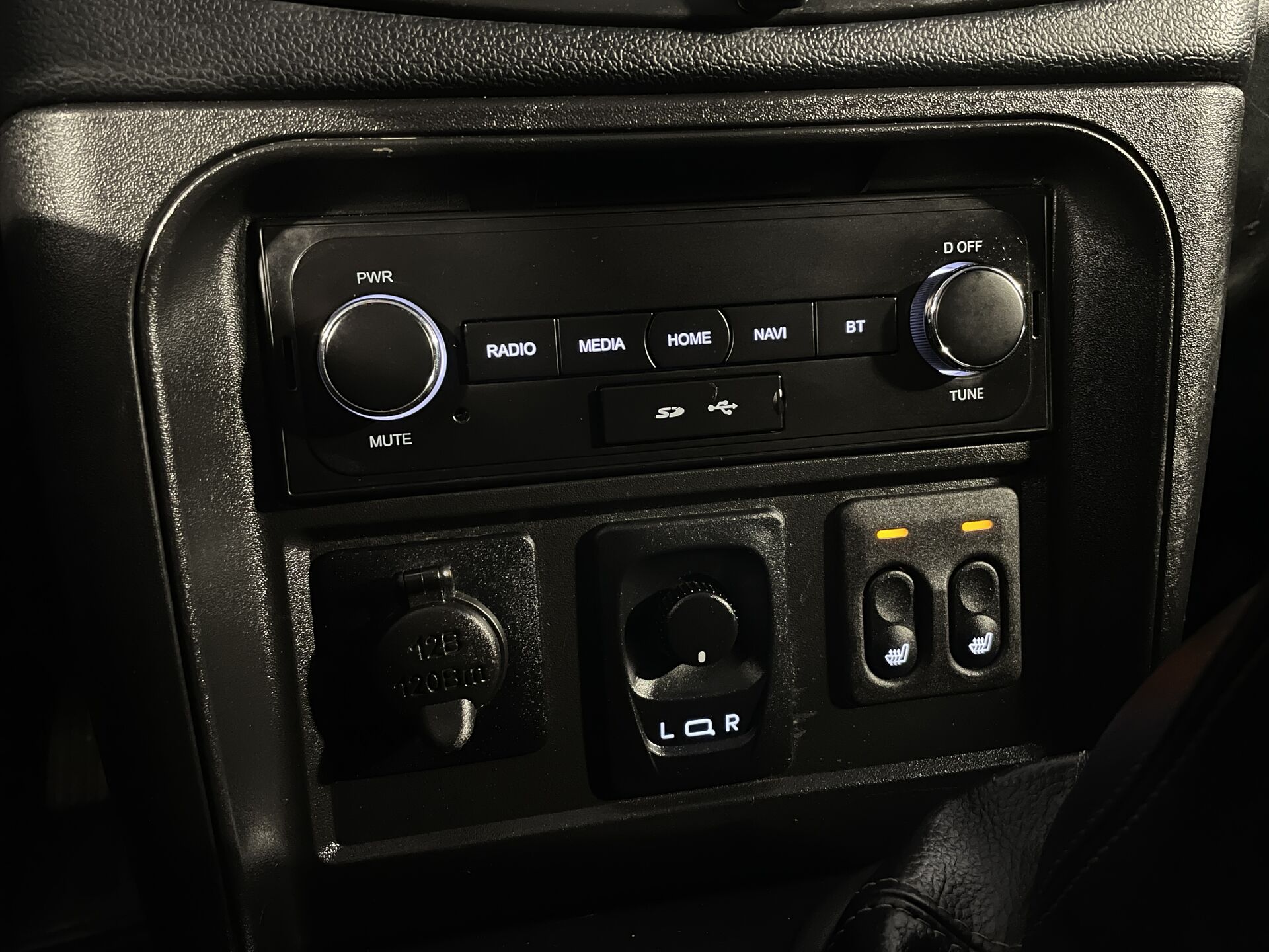 Lada Niva Travel Luxe'24 2024 г.в., 37 363 км.