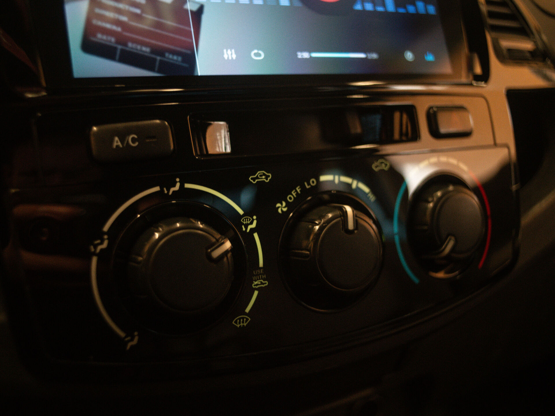 Toyota Hilux 2012 13