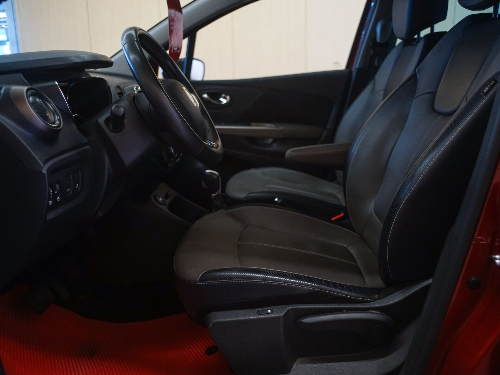 Renault Kaptur 2019 11