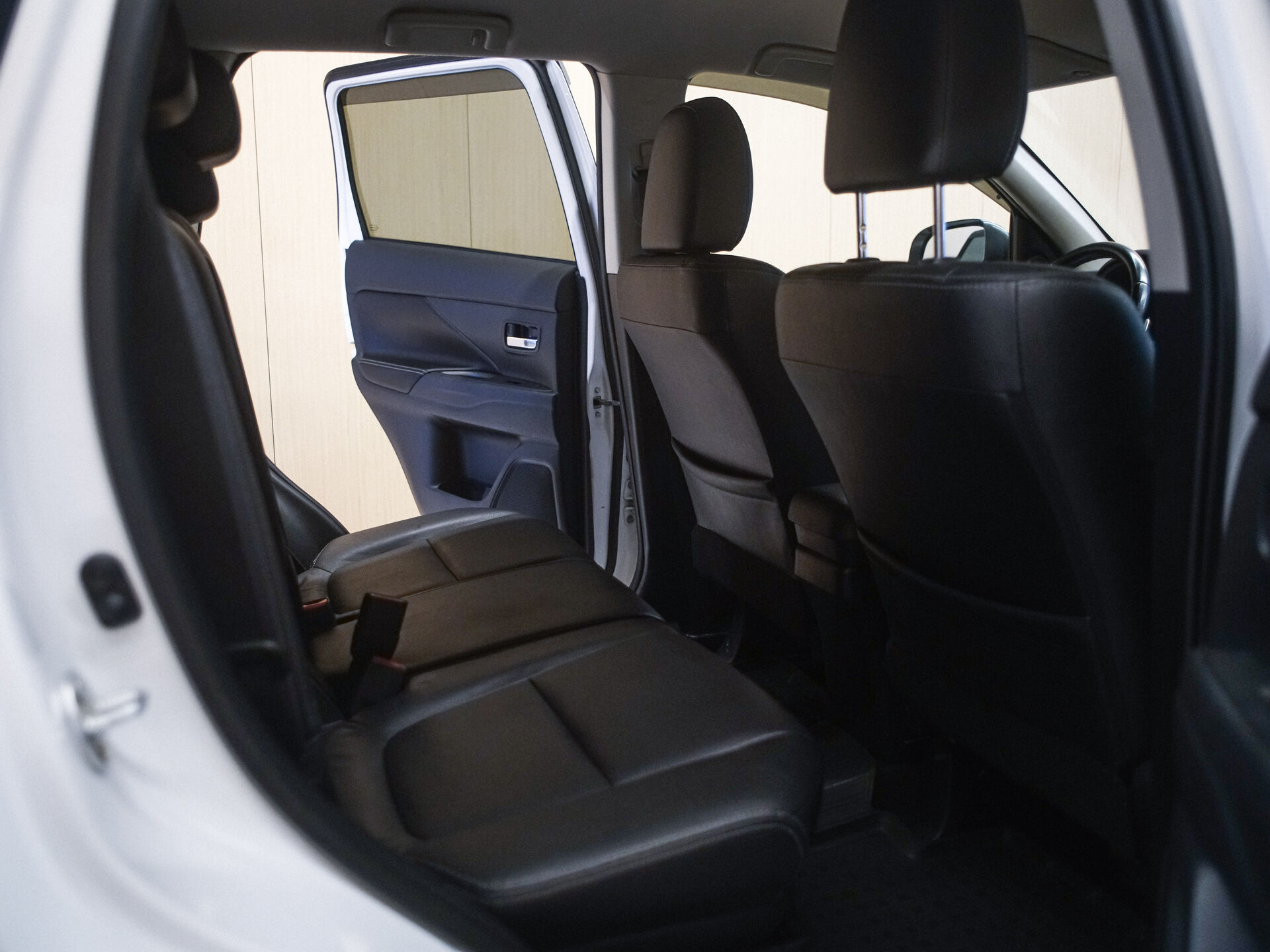Mitsubishi Outlander 2014 23