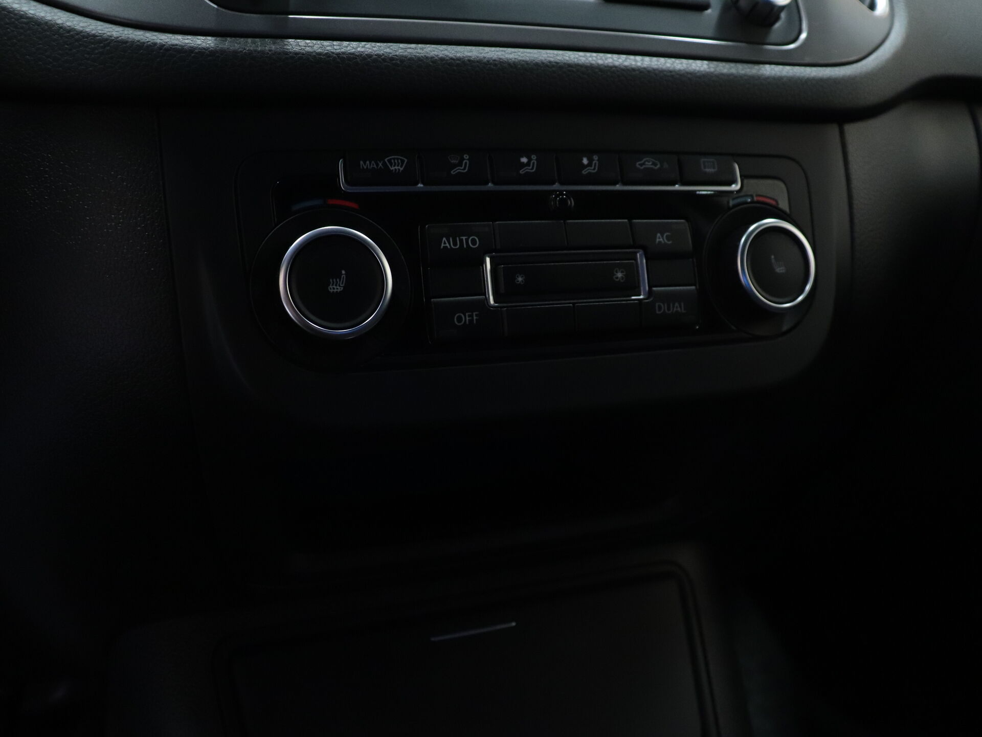 Volkswagen Tiguan 2010 14