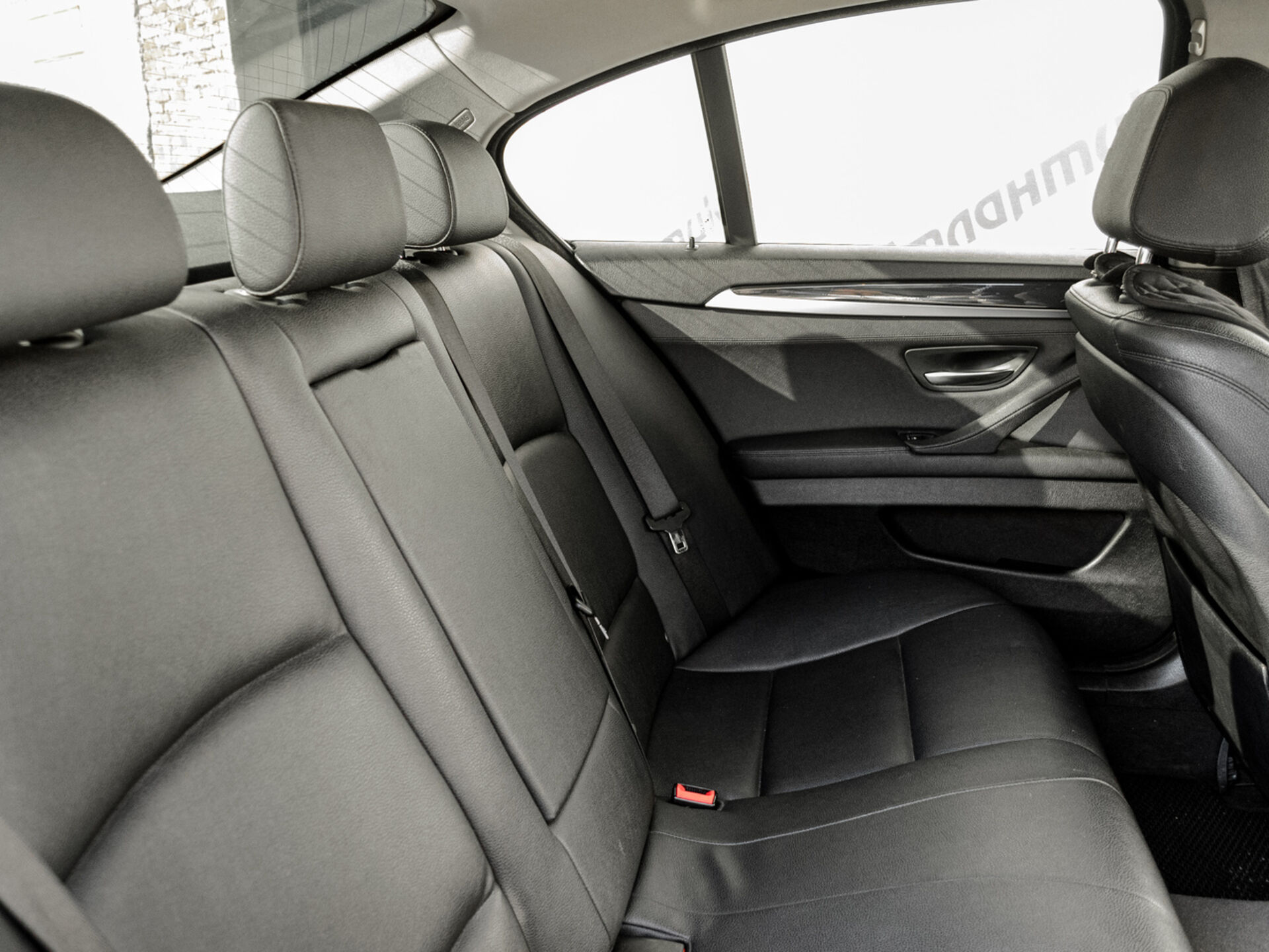Купить BMW 5 серии 520d 2.0d AT (184 л.с.), 2013 в Екатеренбурге