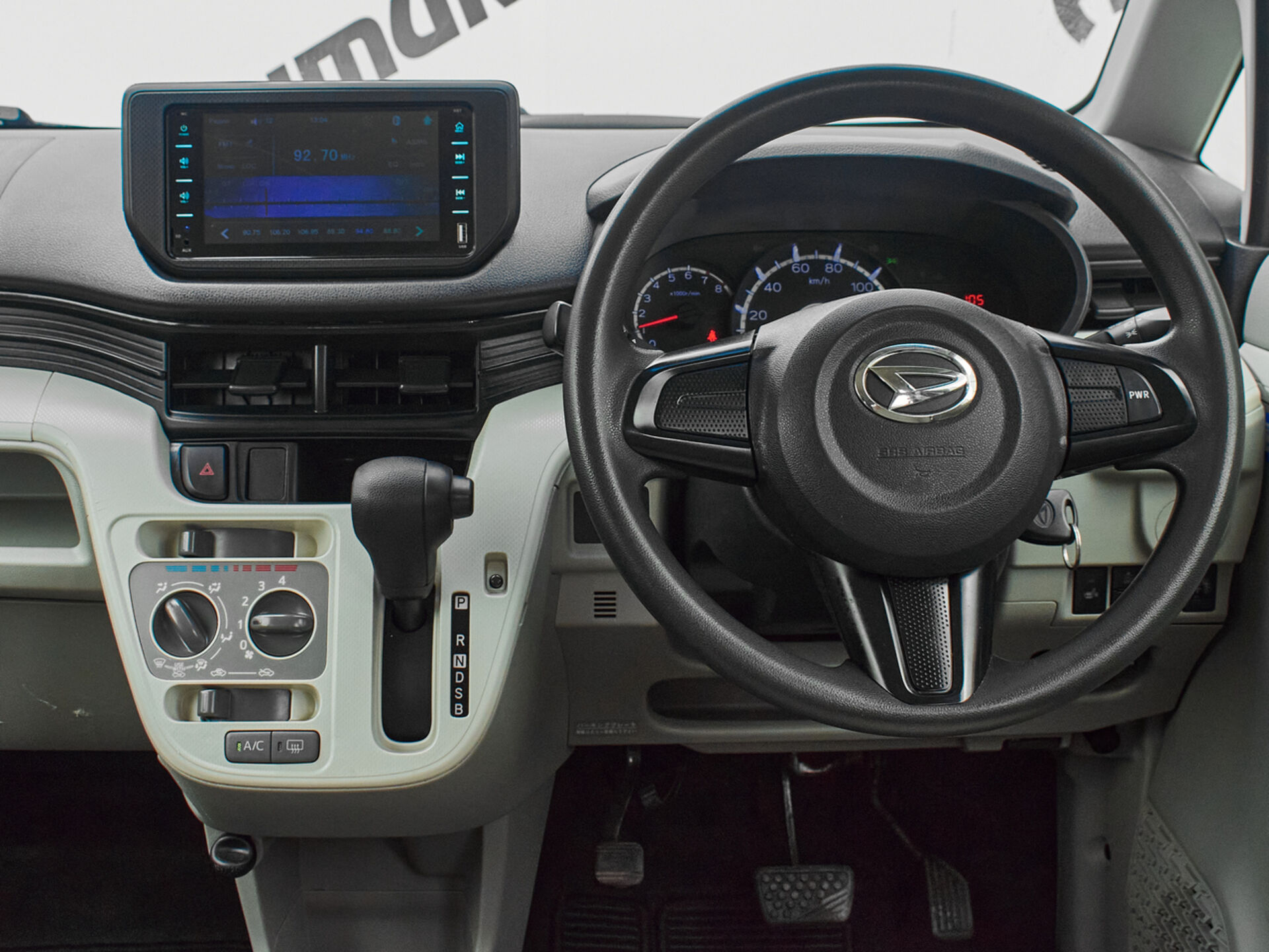 Купить Daihatsu Move 0.7 CVT (52 л.с.) 4WD, 2018 в Екатеренбурге