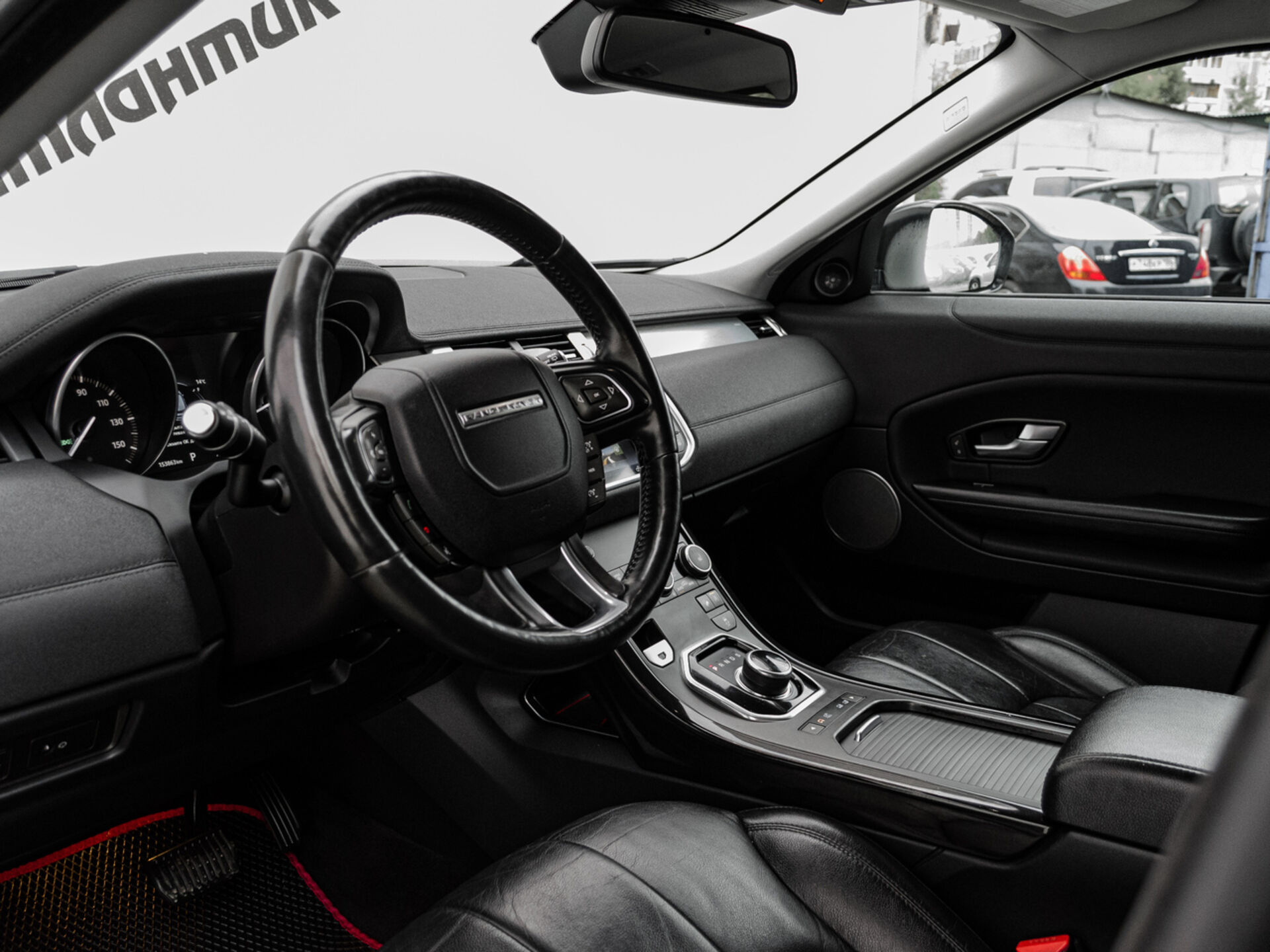 Купить Land Rover Range Rover Evoque 2.0 AT (290 л.с.) 4WD, 2017 в Екатеренбурге