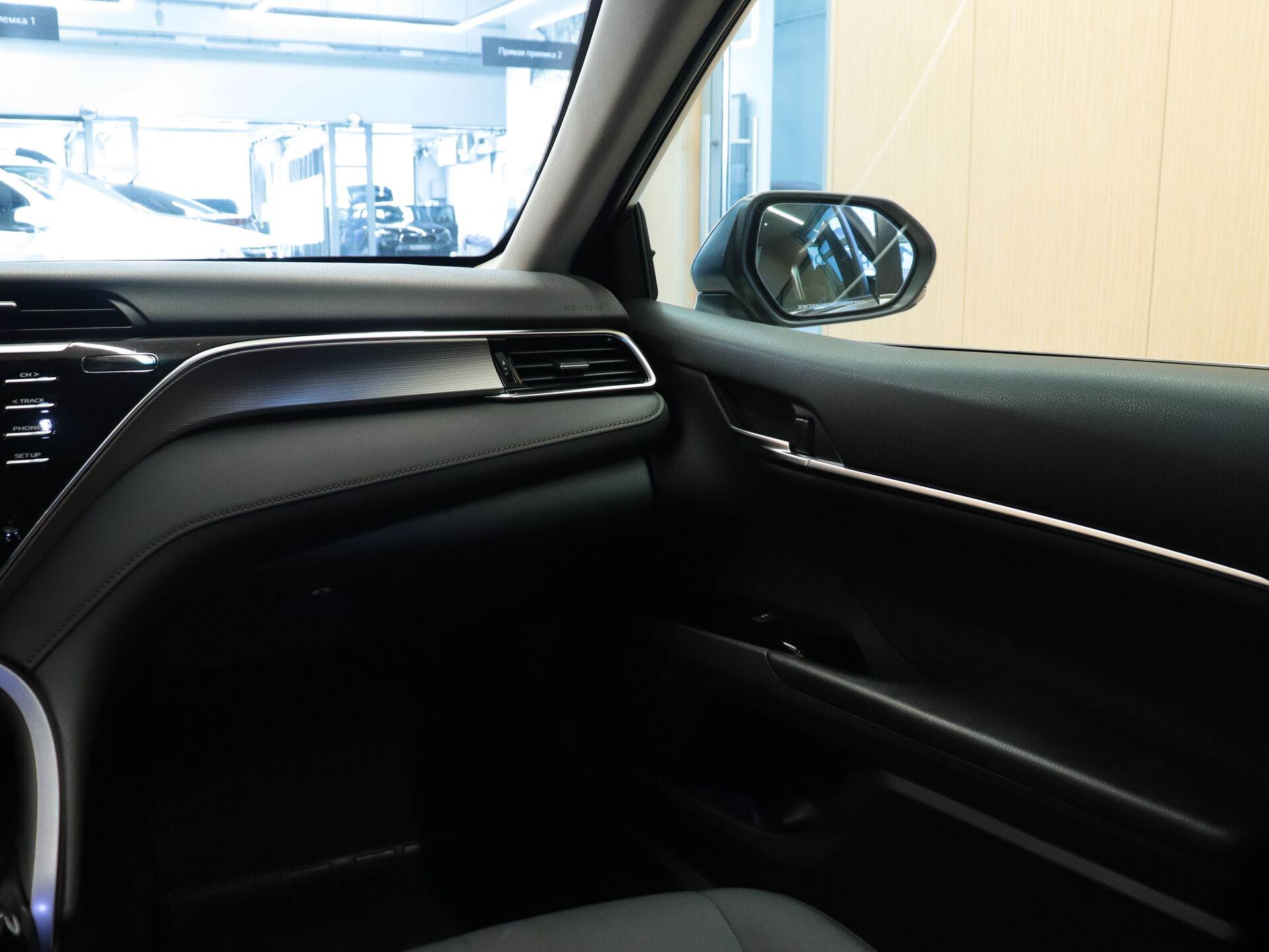 Toyota Camry 2019 15