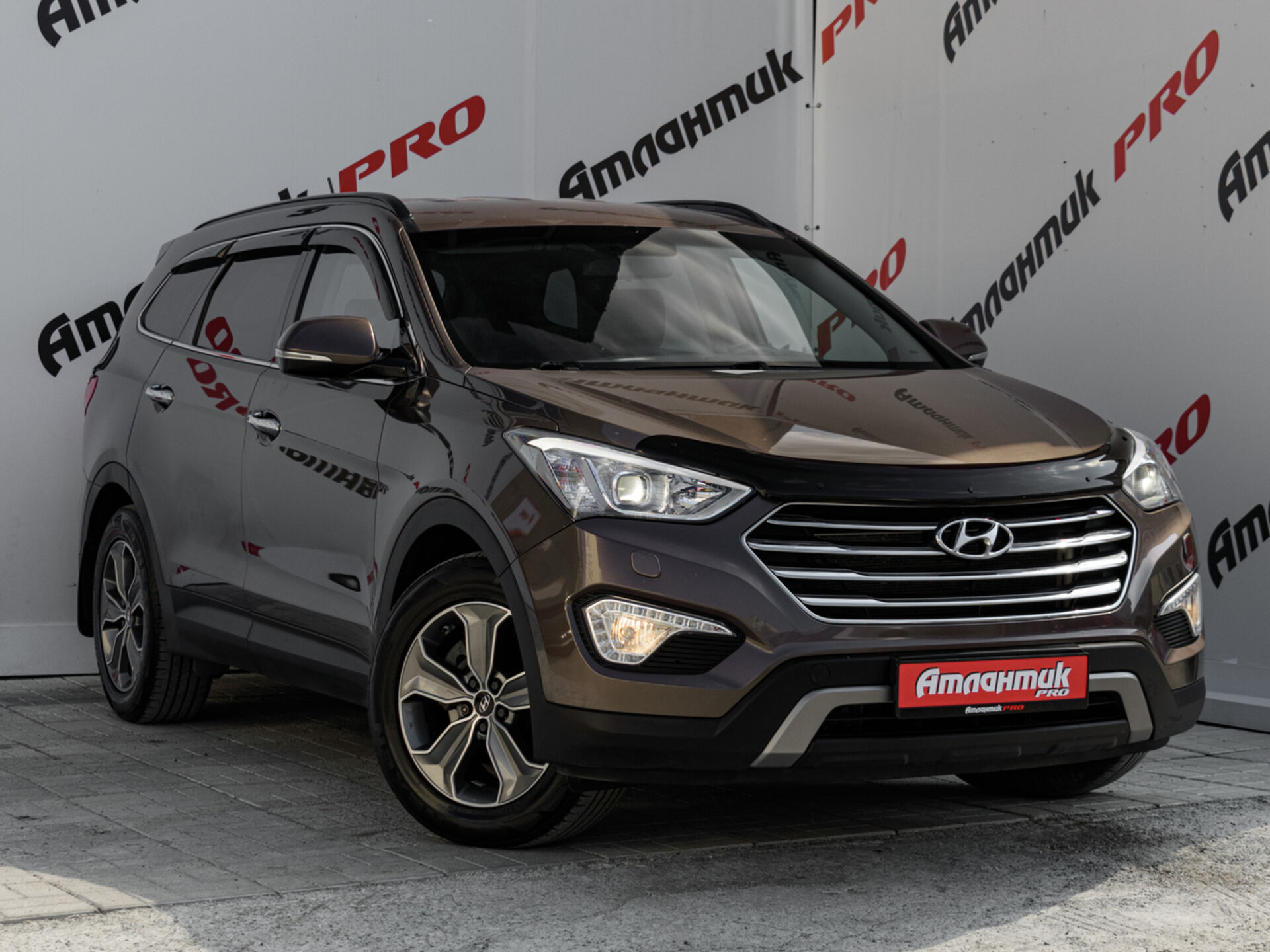 Купить Hyundai Santa Fe Grand 3.3 AT (270 л.с.) 4WD, 2014 в Екатеренбурге