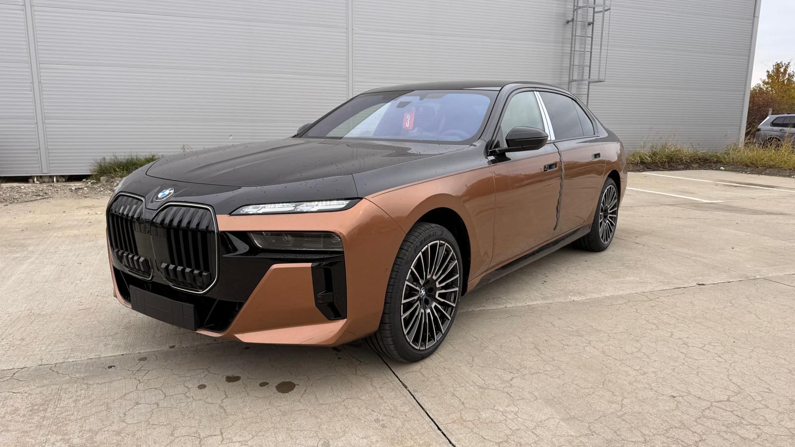 Автомобиль BMW 7 серии 740d xDrive 3.0d AT (286 л.с.) 4WD - 1