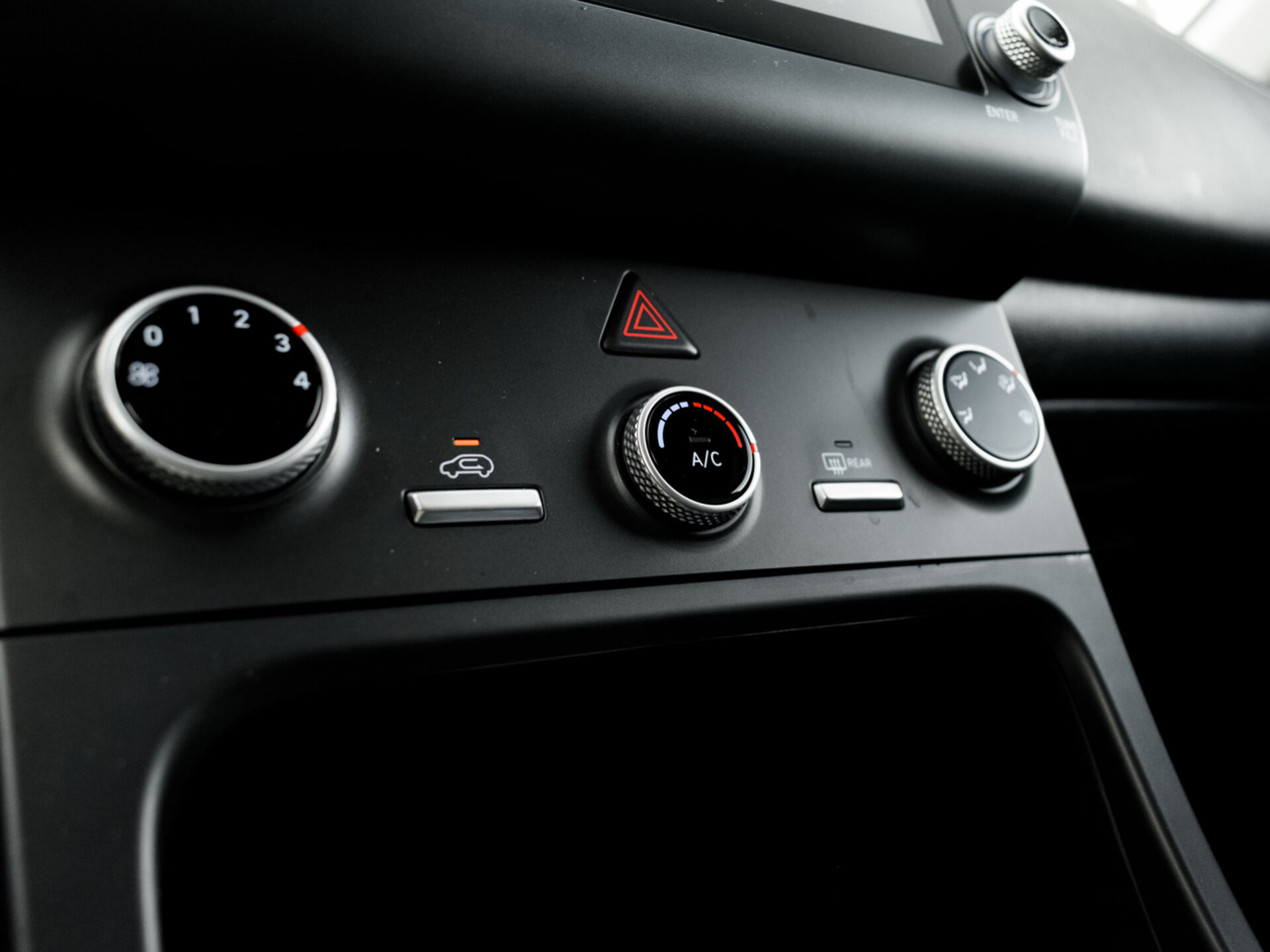 Купить Hyundai Creta 1.6 AT (123 л.с.), 2021 в Екатеренбурге