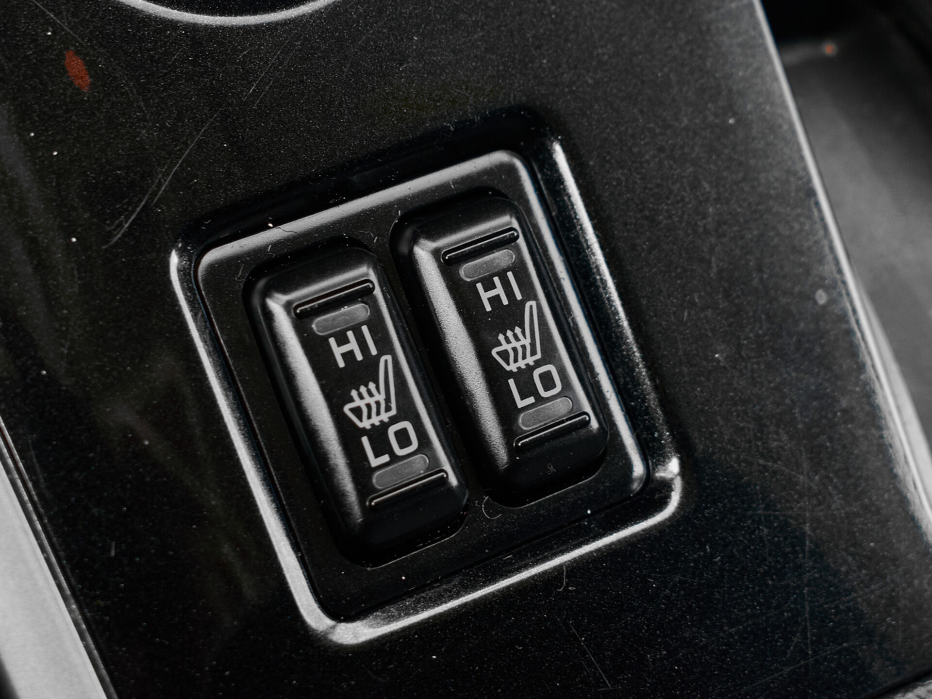 Купить Mitsubishi Outlander 2.0 CVT (146 л.с.) 4WD, 2017 в Екатеренбурге